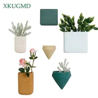 Wall-mounted Ceramic Vase Wall Flower Arrangement Container Office Background Wall Artificial Flower Decoration 210409