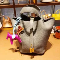 Leather Herme Handbags 2022 Designer Bags Picotin Lock Bucket Herbag h Large Capacity Handbag 2 HLLV