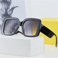 Роскошные дизайнерские солнцезащитные очки оригинальные очки открытые оттенки ПК квадратная рама мода Классическая леди зеркала для женщин и мужских очков Unisex 4 цвета