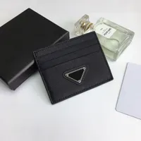 Partihandel Fashion Black Credit Triangle Woman Card Holders Mini Wallet Leather Men Designer Pure Color Card Holder Double Sided