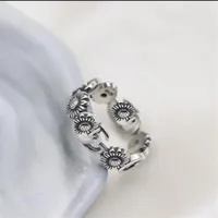New Women's girl silver small daisy ring stamp blind love letter love ring gift for love couple high quality jewelry298P