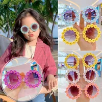 Gafas de sol Flower de la flor de los niños Decoración de dibujos animados de dibujos animados chicas Uv400 Fashion Eyewear protector solar anteojos Retro Kids Sunglass