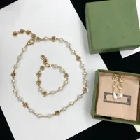 Najlepszy luksusowy naszyjnik na naszyjniki ze stopu Woaman Jakość 18 -karatowej złotej perłowej bransoletki mody zaopatrzenie w biżuterię