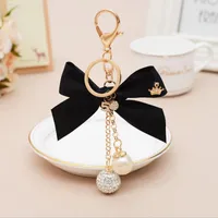 Keychains Elegant Ribbon Bow-Knot Crystal Ball Crown Keychain For Women Girl Cute Pompom Fur Key Chain Bag Charms Keyring Party Gift Enek22
