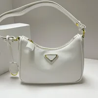 Nya 2005 nylondesigners väskor purses kvinnliga handväskor högkvalitativa kvällspåsar män axelväska lady crossbody tote hobo plånbok backpak med låda
