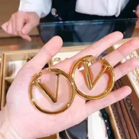 Fashion Gold Hoop -oorbellen voor vrouwelijke ontwerpers trouwliefhebbers Gift Engagement sieraden