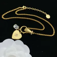 High quality designer Pendant Necklaces gold Heart Diamond inlay Choker Charm bracelet fashion wedding jewelry men and women wedding party Gift