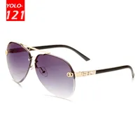 Sunglasses Pilot Fashion Toad Oversized Frame Eyewear Luxury Diamond Temple Men WomenTrendy Glasses