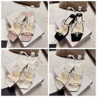 2022 Amara 45 Pearl Sombilited Black Suede Buges Open Tee Ladies Slipper 4.5cm Buckle Poxle Sandals Flat Flat Womener Shoes Slippers Summer Dress