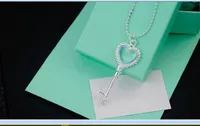 2022 Zilveren dunne lange kralen Kettingen Hoogwaardige Blue Heart Pearls Ring Key Pendant roestvrijstalen materiaal Vrije maat met blauwe doos en stofzak