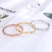Bangle Kvinnlig rostfritt stål Skruvmejsel Par älskar armband Mens Fashion Jewelry Valentine Day Gift For Girl Girl Firl Accessories 6mm Bredd