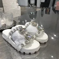 Low-heeled sandals summer 2020 new style diamond-studded sports one-word women's shoes slippers1 Valentinoe''Valentinoity hjU