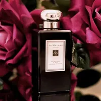 Hurtowy powietrze odświeżacz perfumy jo malone velvet rose oud 100 ml Kolonia Kobieta Kwiat Owoc Fragrance Limited Edition Wysokiej jakości