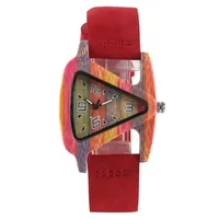 Armbanduhr Mode farbenfrohe Bambus einzigartige Dreieck Hollow Holz Uhr Kreatives Leder digitales Armbanduhr Geschenk Relogio Femininowristwatches