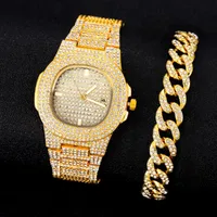 ساعة Wristwatches Watch for Men Women Hip Hop Iced Out Out Out Out Gold with Bracelet Cupan Chain Quartz Square Relogio Masculino Groomsmenwristwatche
