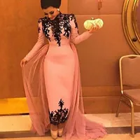 High Neck Light Pink Abendkleider Muslim Long Sleeves Knöchellangen Abendkleider Black Applique Lace Special Occasion Dress