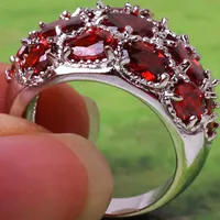 2020 mulheres a0051 festa nupcial jóias anéis 7x5mm rhinestone oval corte vermelho topázio gemstones 18k banhado a ouro branco tamanho 8