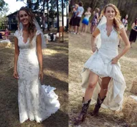 2018 Vintage Country Bröllopsklänningar V Neck Cap Sleeves Golvlängd Lace Bröllopsklänningar Cowgirls High Low Backless Bridal Wedding Gowns