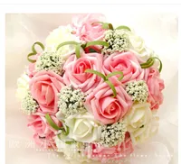 手作りの花と2018ピンクのブライダルブーケの花泡のバラの人工的な結婚式の花束エレガントなブライダルのバラの花を保持