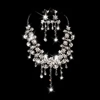 Sparkly Bling Crystals Diamond Necklace Jewelry Set Brudörhängen Rhinestone Crystal Party Wedding Accessories