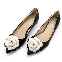 Spring Hot Sweet Shoes Merk Stijl Dames Casual Schoenen Camellia Bloemen Gemengde Kleuren Ondiepe Mond Puntschoen Platte Schoenen Lady Single Shoe