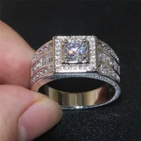925 Sterling Silver Round Gemstone Diamant Simulé Zircon Côté ton anneaux de Fiançailles Bande De Mariage Bijoux pour Hommes SZ 7-13