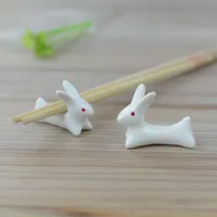 2017暑い！卸売 - 日本の陶器のウサギのお箸残りの棚の磁器スプーンフォークの家の装飾新しい送料無料