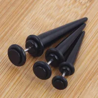Siyah UV Akrilik Sahte Kulak Tıkaçları Sedye Küpe Konik Spike Cheater Genişletici 60 adet 3 boyutu Earing Damızlık Piercing