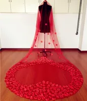 Långa röda brudslöjor mjuk tulle med falsk blomma Lång 3m Fairy Wedding Veils Billiga Långt bröllopstillbehör