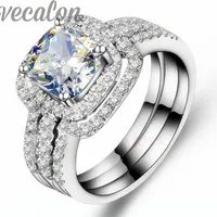 VECCALON Fashion Ring Cushion Cuscino 3CT CZ Diamond 3-in-1 Anello per matrimoni Set per le donne 10kt Bianco oro riempito anello di fidanzamento