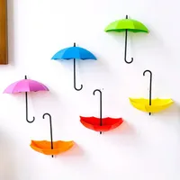 vendita calda casa bagno accessori da cucina carino colorato autoadesivo ombrello a forma di porta ganci da parete super stickey titolare organzier