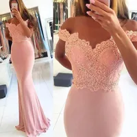2018 Elegante Blush Pink Long Evening Dress Off the Shoulder Pizzo Raso Robe De Soiree Occassion Prom Party Gown Alta qualità Abiti formali