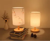 L18-Modern Nordic Fabric Art Table Lamp Ledナイトライト木製ランプリネンランプシェードLEDテーブルライト用ベッドルーム/リビングルーム