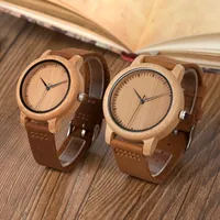 Bobo Bird Femmes Hommes Montres Bamboo Wooden Wooden Real Cuir Band Quartz Watch comme cadeau pour hommes Mesdames Accepter OEM