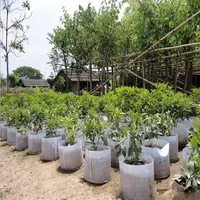 再利用可能な丸い編まれた布の鍋植物袋の根の容器成長袋曝気容器の庭の供給鍋