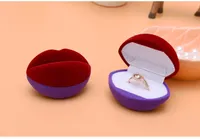 [Simples Sete] Bonito Vermelho / Roxo Lips Anel Plástico Reunindo Caixa De Jóias Brinco Studs Caso Jóias Display para Amante