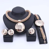 Lyxig Stor Dubai Guldpläterad Kristall Smycken Satser Fashion Nigerian Bröllop African Beads Kostym Halsband Bangle Earring Ring