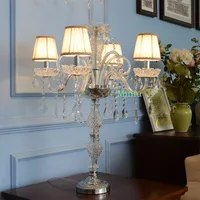 Przełącznik oświetlenia czytania Candelabra Lampa stołowa Sypialnia Luksusowe Kryształowe Lampy Stołowe Dressing Light Hotel Living Room Floor