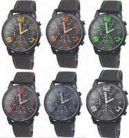 100 stks / partij Mix 6 kleuren Mannen Causale Sport Militaire Pilot Aviator Army Silicone GT Horloges RW018