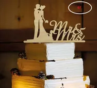 De taartkaart hout materiaal bruidstaart ingevoegd gepersonaliseerde bruiloft decoratie hout plug tafel centerpieces cake toppers