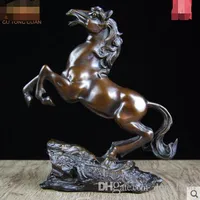 El caballo de cobre es un caballo fortificado de cobre puro para el exitoso gabinete de vinos artesanales decoración del hogar zodiaco chino