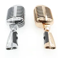 Discurso vocal profesional de estilo antiguo Micrófono con cable clásico vintage Micrófono dinámico retro Mike Microfone