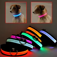 Glühen-LED-Hund-Haustier-Katze blinkendes Licht mit Nylonkragen Nachtsicherheits-Halsbänder liefert Produkte S M L XL Größe B498