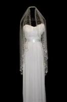 Luxuryl Trimming Rhinestones Edge 1t White Ivory Wedding Veil Fingertip Bridal Slöjor Med Kam