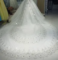 Veil de mariage de la cathédrale de strass de luxe 3 m de long de strass avec des cristaux appliques à une couche de tulle voile de mariée à paillettes
