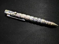 Titanium TC4 135mm Long EDC Tactical Rollerball Gel Pen 47G med bult Action Knapp Design Silikon Nitrid Top för nödhammare