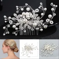 2022 NIEUWE FASHIER BRIDAL Wedding Headpieces Tiaras Rhinestone Hair Comb Bruidale sieraden Accessoires Crystal Pearl Diamond Tiara op voorraad