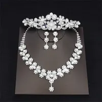 Cheap Pearls Drop Rhinestone Wedding Jewelry Set Necklace Crown Tiaras Crown Earrings Headwear Beading Three Piece Party Bridal Accessories