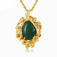 (204 P) Klassische Grün / Rot Stein Anhänger Halskette Für Frauen Modeschmuck 24 karat Reines Gold Überzogen 45 cm Welle Kette