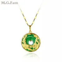 MGFAM (173P) Dragón y Phoenix Colgante colgante para mujeres Verde Malasia Jade China Mascota antigua 24k chapada con cadena de 45 cm
